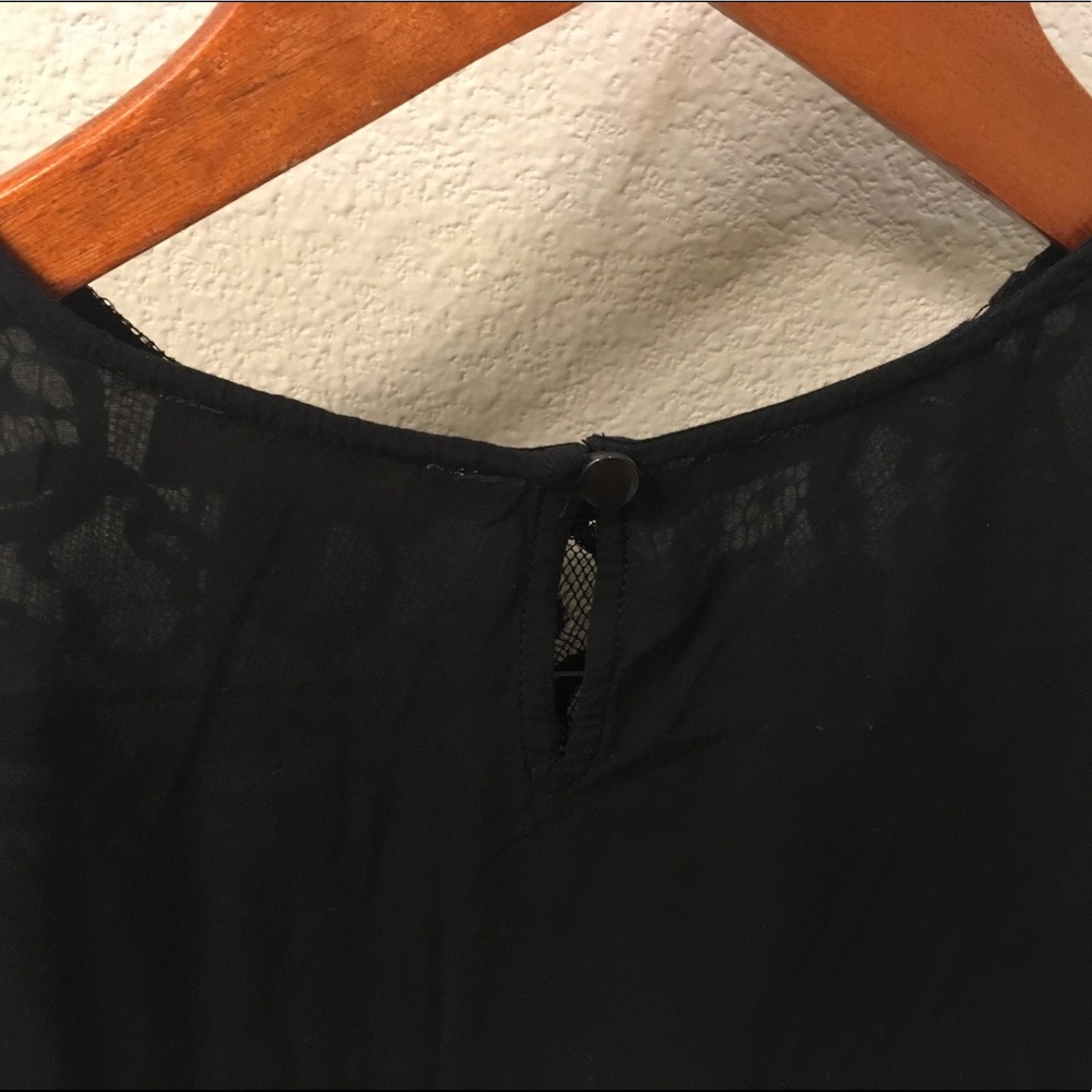 Blouse - Picture 4 of 8